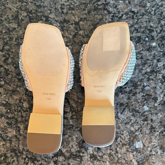 Nine West embellished square toe Gold and Silver Women's slide Sandals 7.5 NWOT - Picture 10 of 11